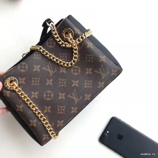 WIS BB SURENE Louis Vuitton 0623